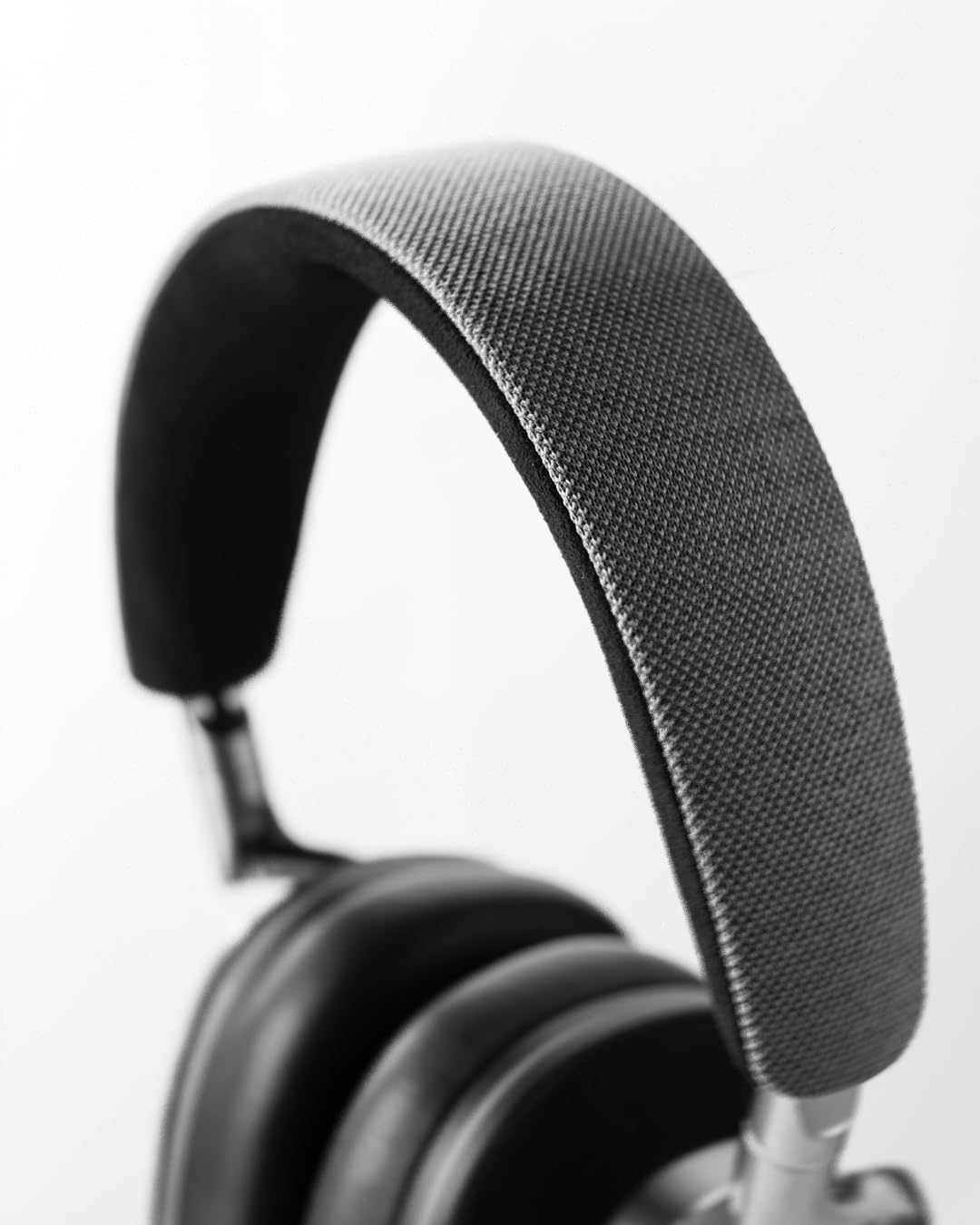 Noble Audio FoKus Artemis Flagship Hybrid Wireless Over-Ear Headphones, Bluetooth 6.0, Active Noise Cancellation, Audiodo Personalized Sound, LDAC/aptX Lossless, 40H Playtime, Silver