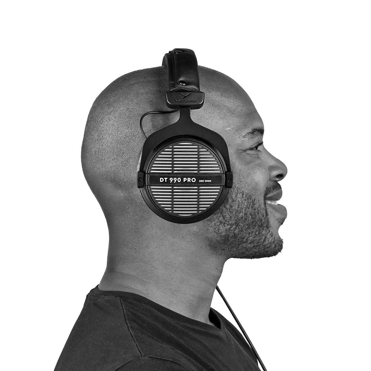 beyerdynamic DT 990 Pro (250 Ohm), Open-Back Studio Headphones, Black