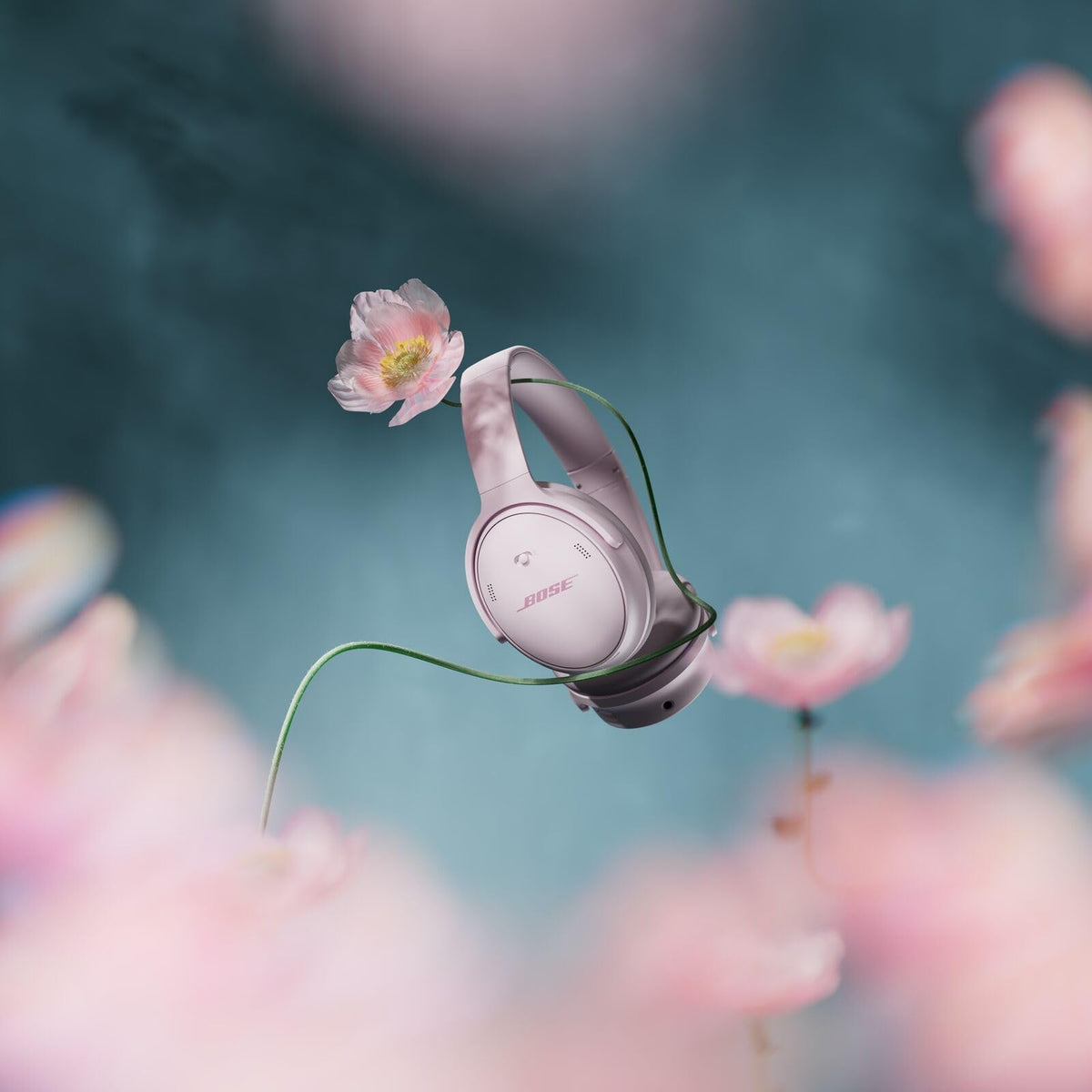 Bose QuietComfort Headphones - Wireless Bluetooth Headphones, Active Over Ear Noise Cancelling and Mic, USB-C Charging, Deep Bass, Up to 24 Hours of Playtime, Petal Pink - Limited Edition Color