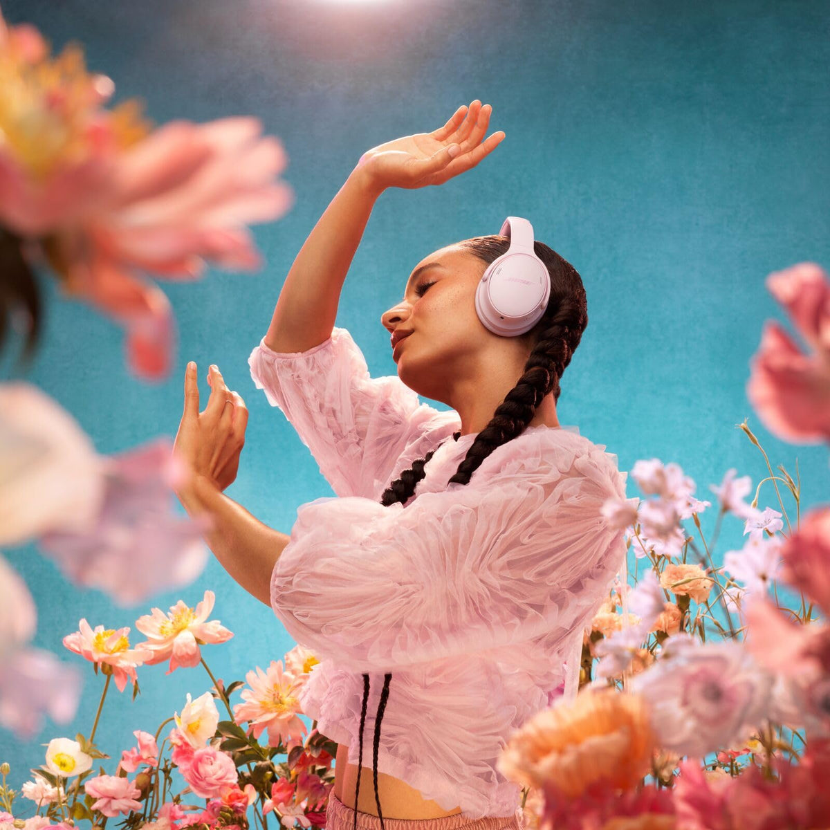 Bose QuietComfort Headphones - Wireless Bluetooth Headphones, Active Over Ear Noise Cancelling and Mic, USB-C Charging, Deep Bass, Up to 24 Hours of Playtime, Petal Pink - Limited Edition Color