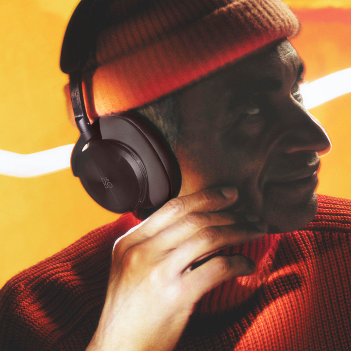 Bang & Olufsen Beoplay H95 Over-Ear Wireless Headphones - Chestnut