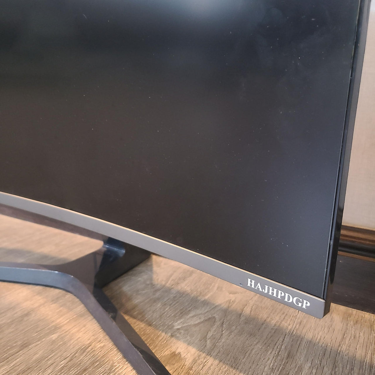 HAJHPDGP LED monitors 108OP Full HD Gaming/Office Monitorwith Ultra-Narrow Bezels and Wide Viewing Angles