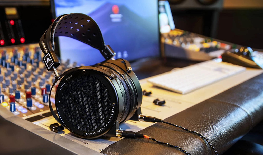 Audeze LCD-X Over-Ear Open Back Professional Headphone new 2021 and Later Version with Carry case, Combo 4 pin XLR Cable with 6.3mm and 3.5 mm adapters, Black